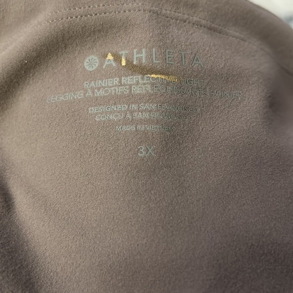 New Athleta Rainier Reflective Tights Leggings Neutral Print SZ 3X - Picture 7 of 8